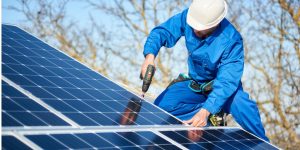 Installation Maintenance Panneaux Solaires Photovoltaïques à Ligneyrac